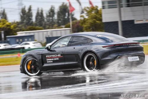 娱乐718车友吃瓜,车友吃瓜，揭秘娱乐圈幕后故事